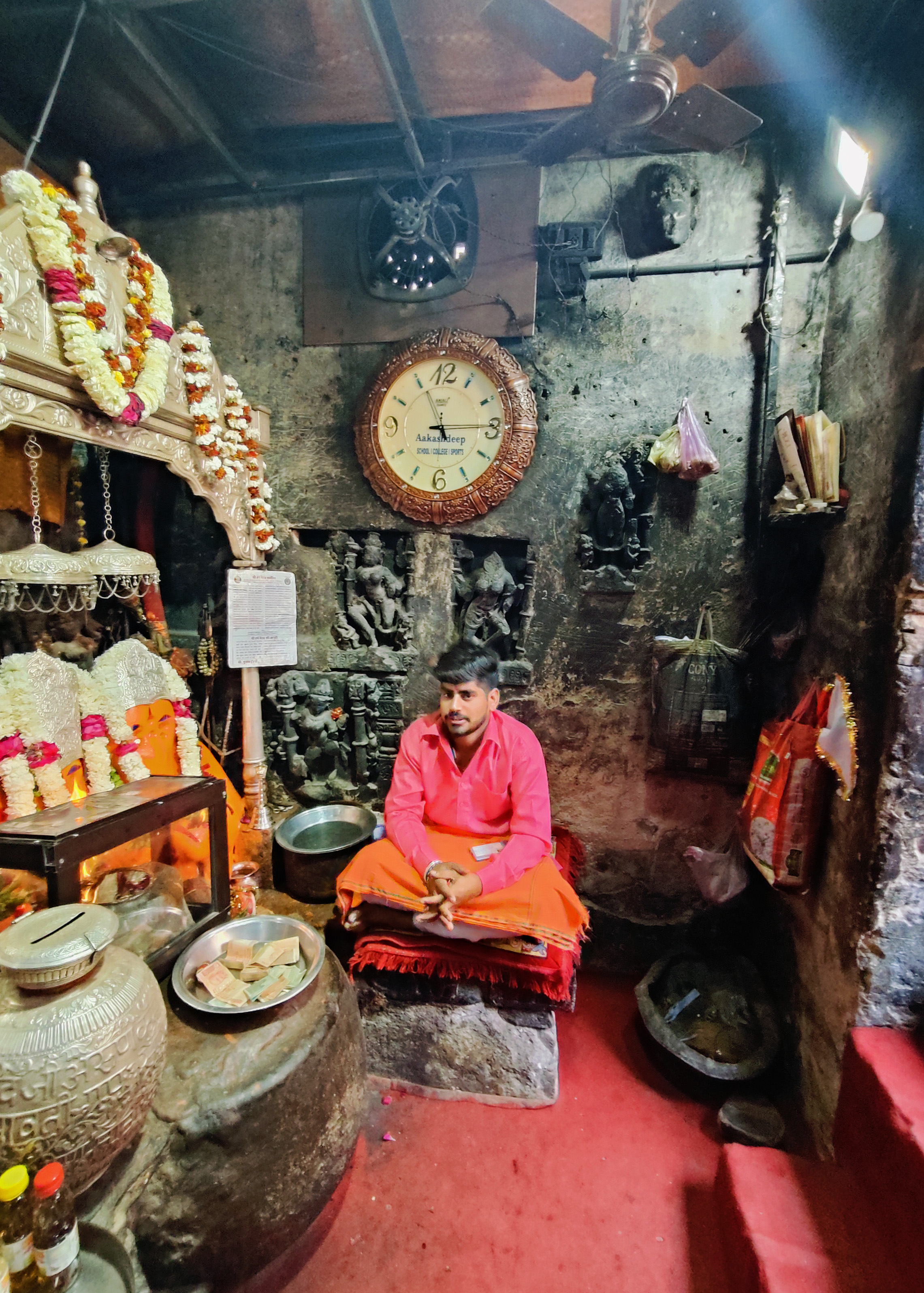 Close to the Harshnath Temple complex is the Bhairon shrine, which features a semi-iconic rock known locally as the Harsha Bhairon. He is believed to be a manifestation of the folk hero, Harsha, who decided to settle at the hill to worship Shiva. Shiva is believed to have bestowed upon him the blessing of worship as Bhairon on the hill.