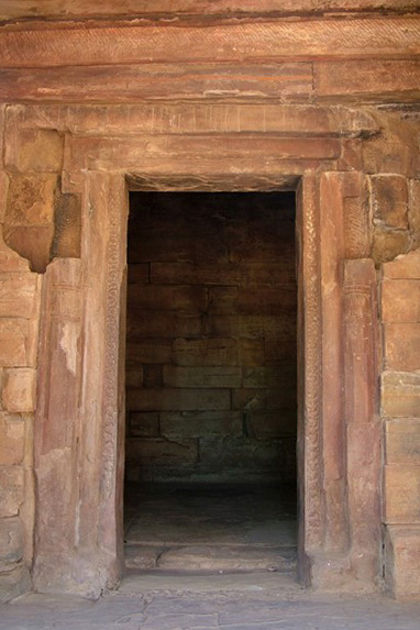 Image 1: Door frame, Temple No. 17 in Sanchi, Madhya Pradesh, India. The Gupta period, circa 400 CE. Image courtesy: Prof. Chedha Tingsanchali