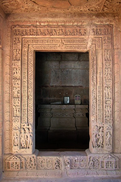 Image 7: Vishnu Temple No. 2 in Osian, Rajasthan, India. Gurjara Pratihara period, ca. mid-8th century CE. Image courtesy: Prof. Chedha Tingsanchali.