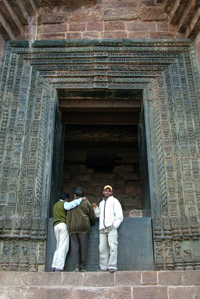 Image 10: East door to Jagamohan, Sun Temple, Konark, Odisha, India, Ganga period, reign of Narasimhadeva I, 1238–58 CE. Image courtesy: Prof. Chedha Tingsanchali.