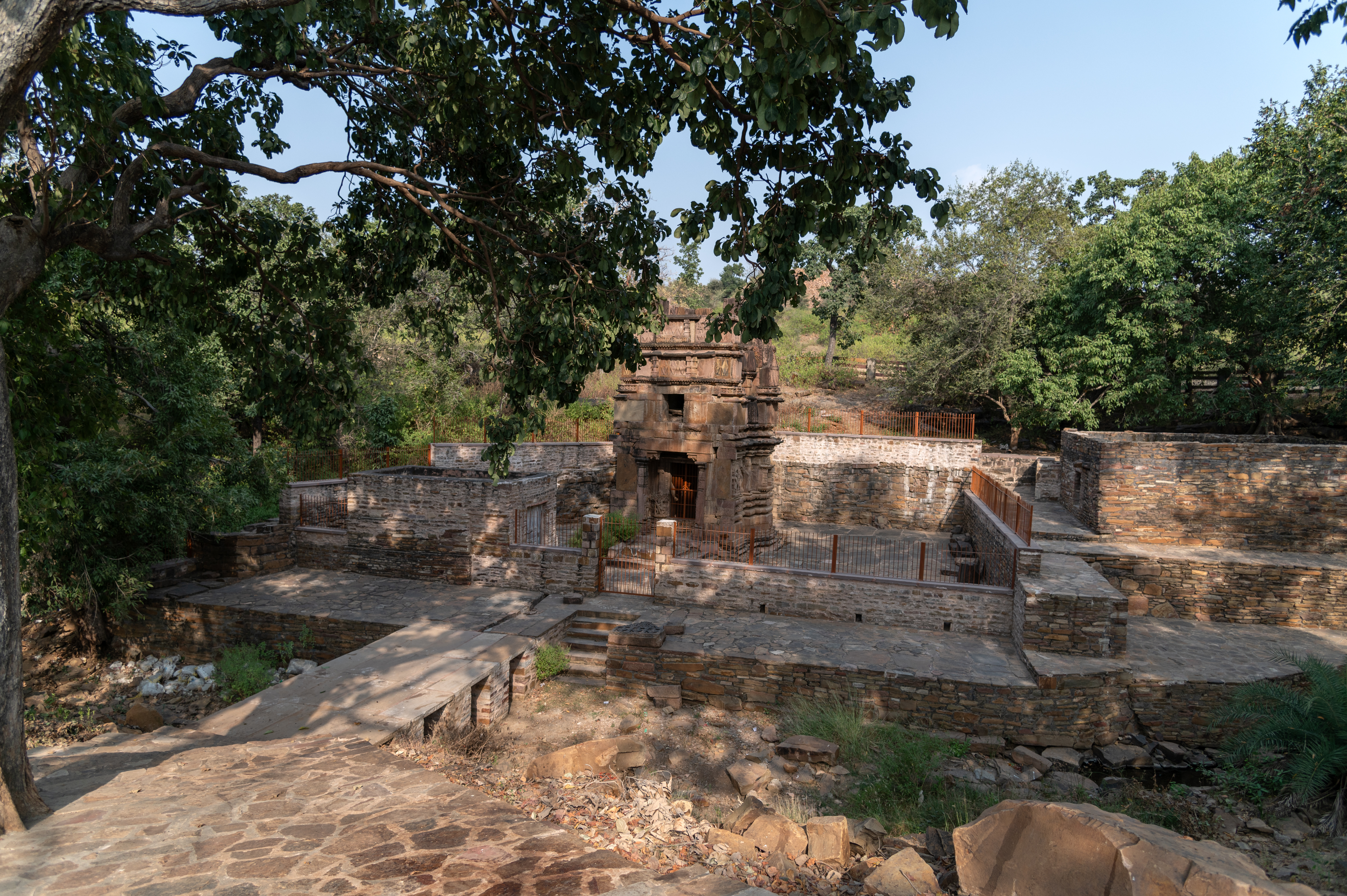 The Kaner-ki-Putli Temple is named after the flower buds of the Kaner or Oleander plant. The temple is dedicated to Shiva. The present structure was in a ruinous state and has been restored by the Archaeological Survey of India with a boundary wall and a pathway guiding visitors to the temple.