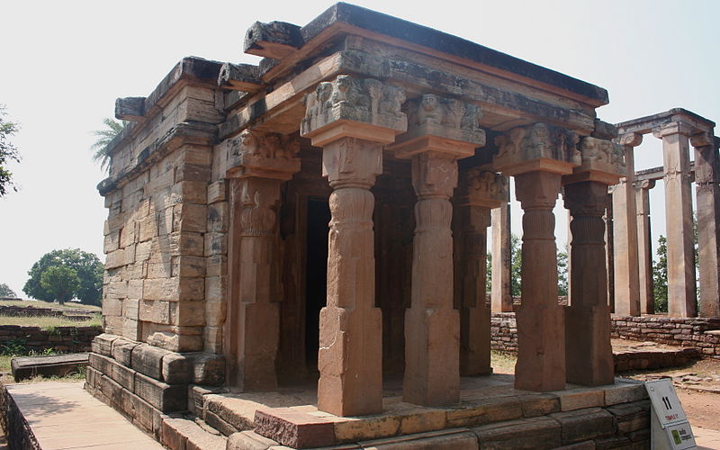 Image 6: One of the earliest freestanding temples is Temple 17 at Sanchi, constructed around 400 CE. Image courtesy: Wikimedia Commons