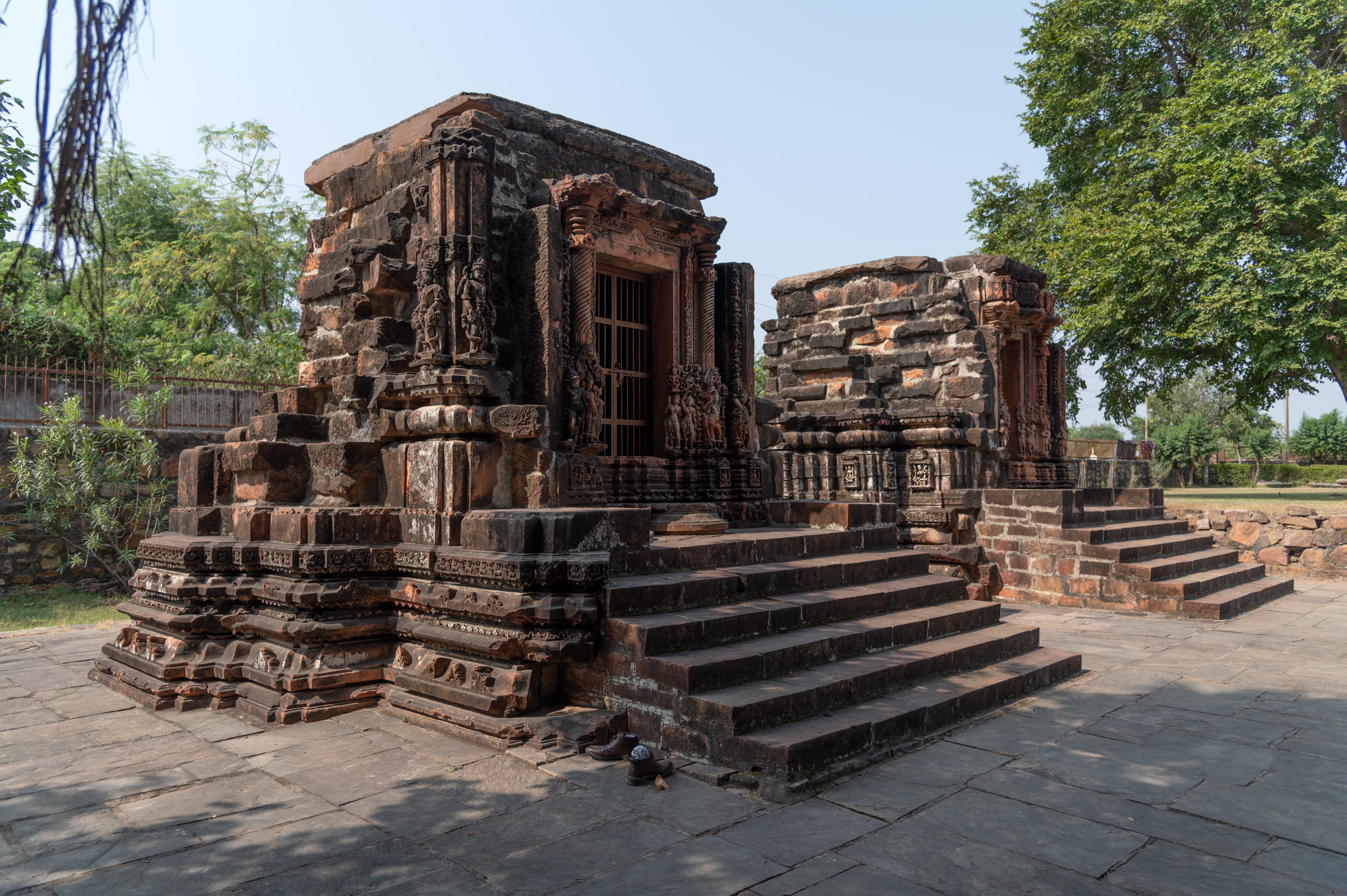 Image 7: Vishnu and Shiva Temple (Temples 2 and 3 in the site plan).