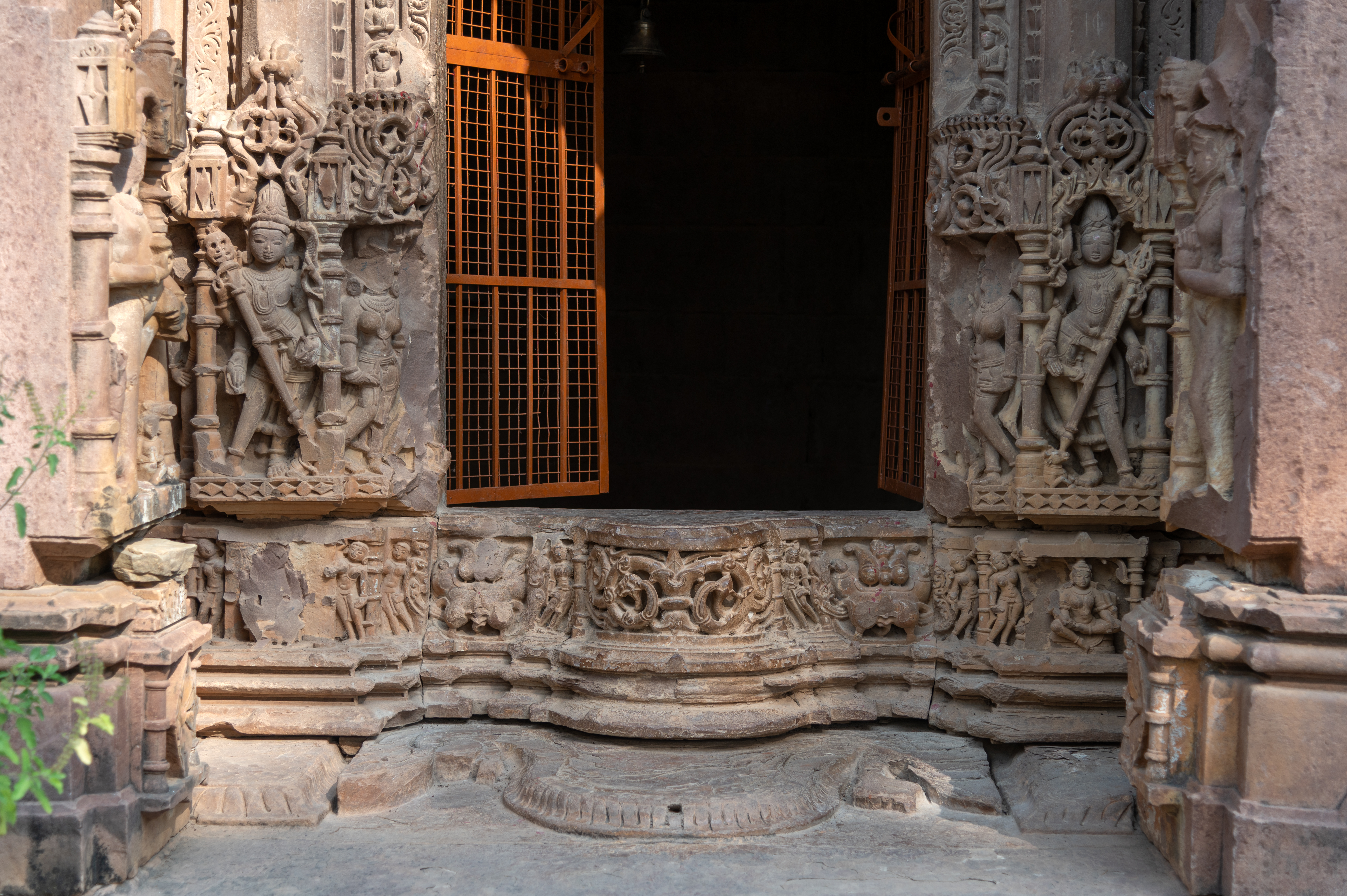 Image 8: Details of the threshold of the doorframe of the garbhagriha (sanctum sanctorum).