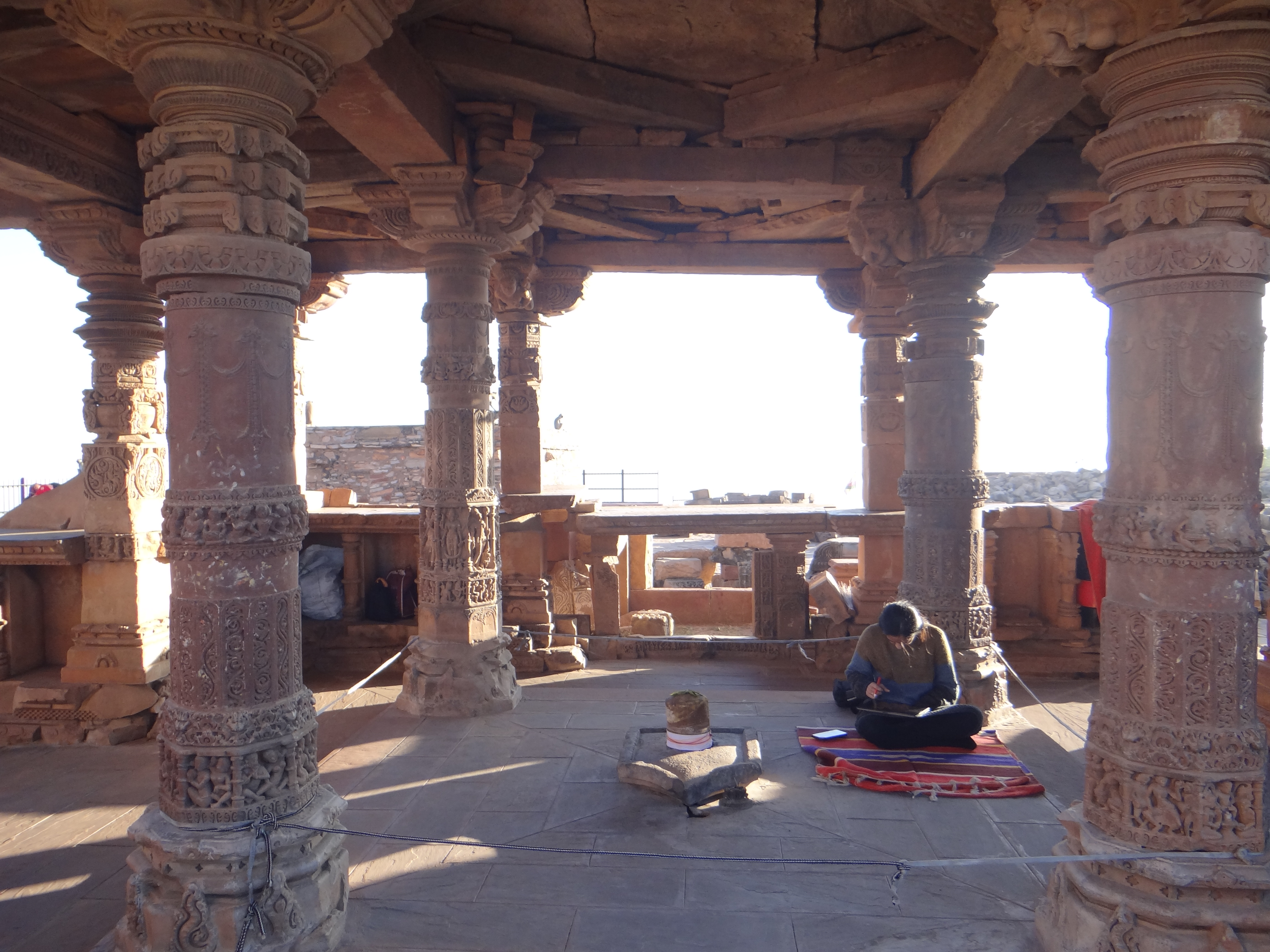 Architect Ankita Peshin is drawing proportionate elevation sketches to note internal dimensions inside the Harshnath Temple Complex, Sikar district, Rajasthan. (Image courtesy: Ar. Sumit Aher)